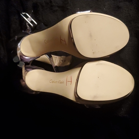 calvin Klein Pewter heels - Picture 5 of 6